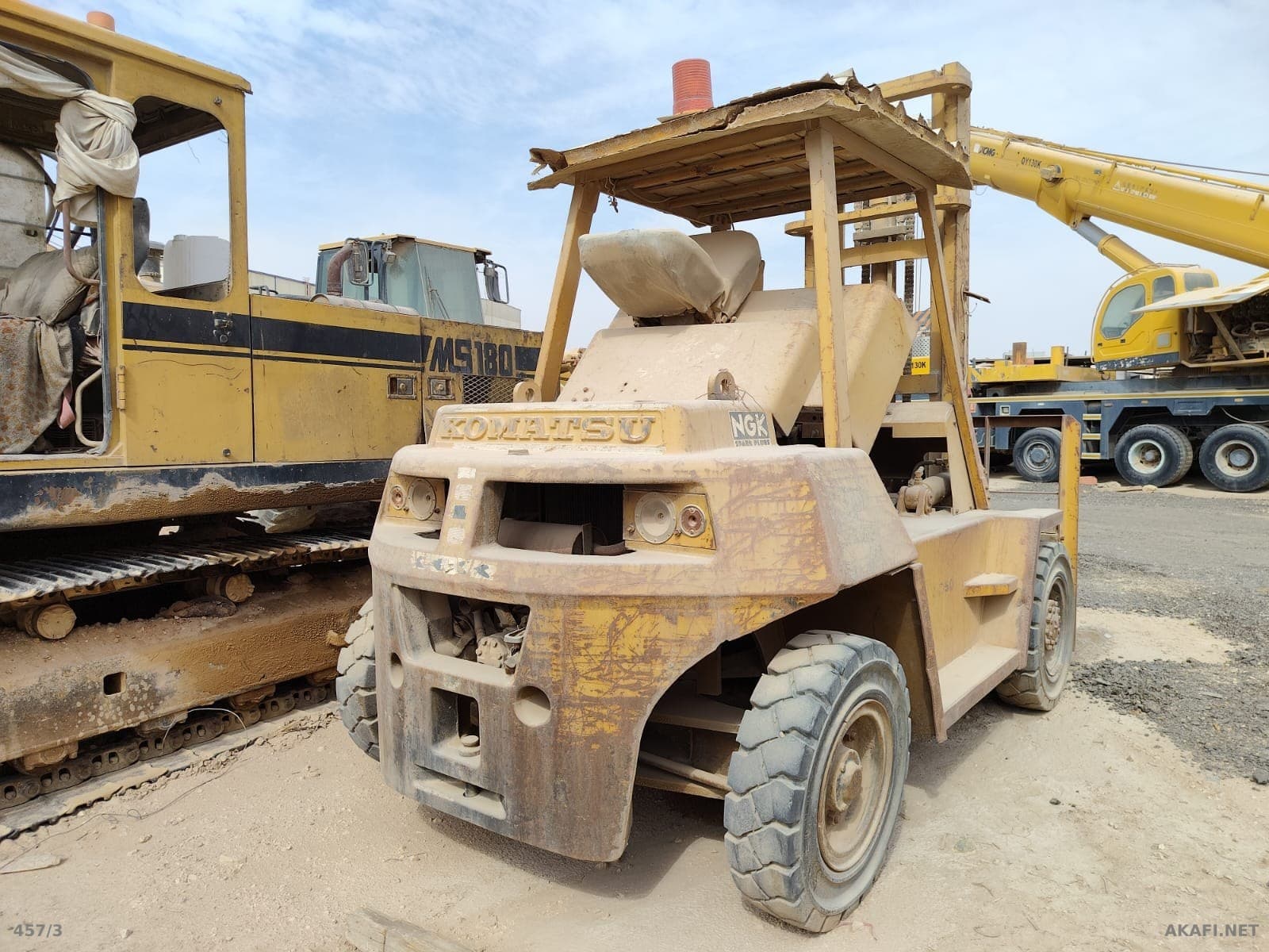For Sale: Used Komatsu Forklift – Listing No. 10012 3