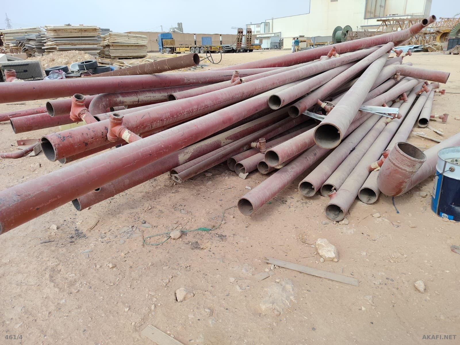 For Sale: Industrial Iron Pipes with Fittings and Branches – Ad No. 10016 4
