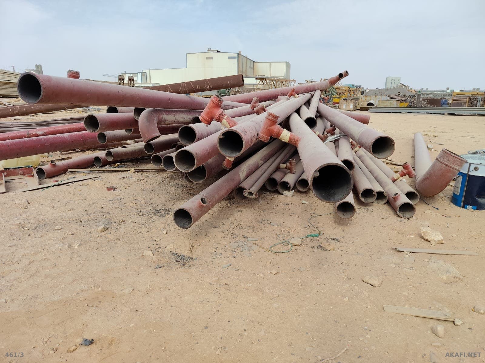 For Sale: Industrial Iron Pipes with Fittings and Branches – Ad No. 10016 3