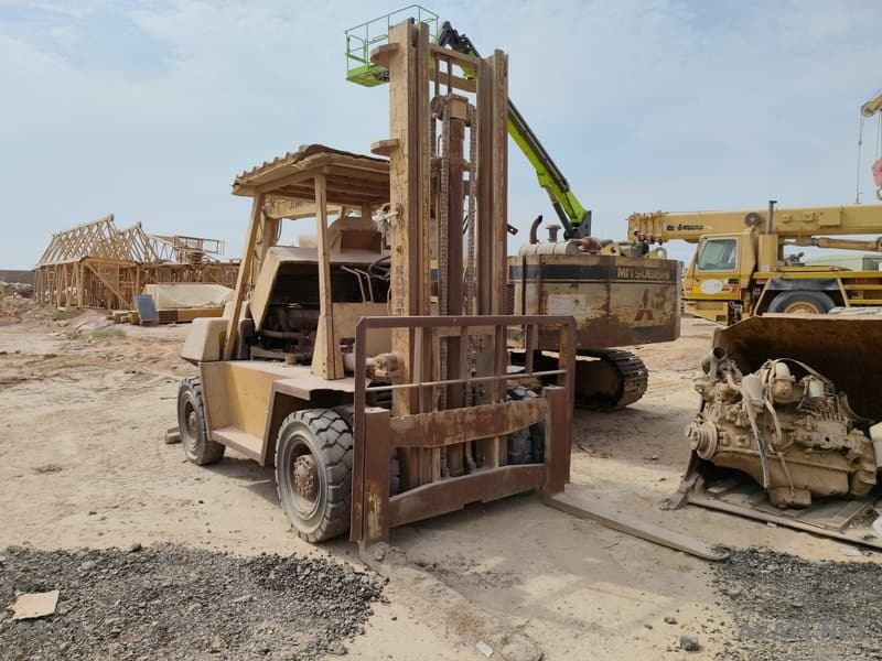 للبيع رافعة شوكية كوماتسو Komatsu Forklift مستعملة اعلان رقم 10012