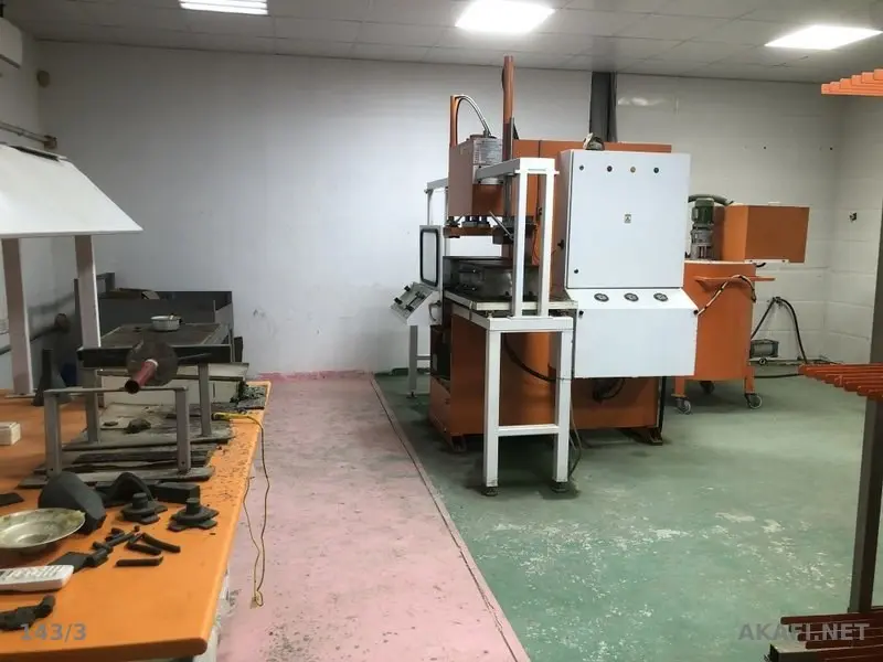 利用LOST WAX CASTING技术生产配件的工厂